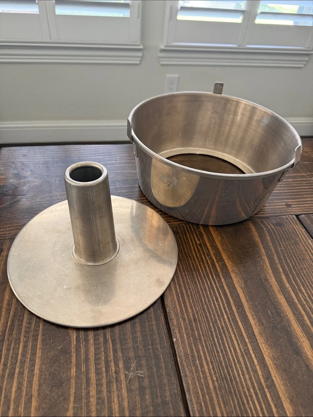 Classic Silver Aluminum Angel Food Tube Pan
